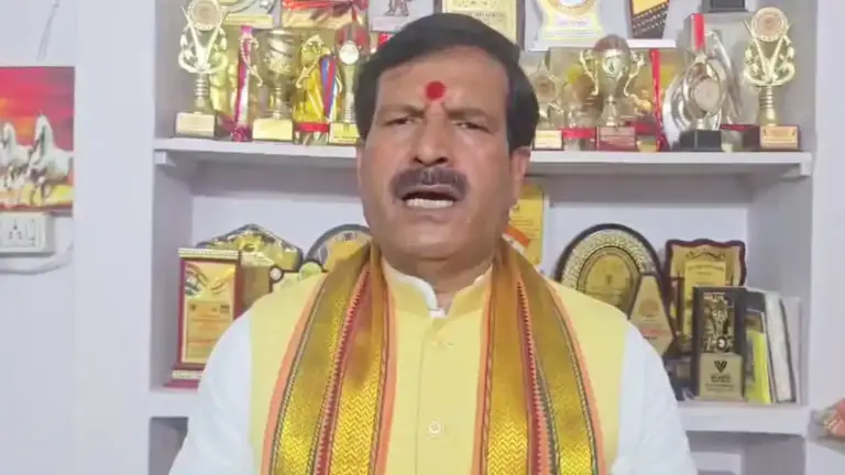 RJD को बड़ा झटका! लालू यादव के करीबी मृत्युंजय तिवारी ने छोड़ी पार्टी, बोले- ‘कुछ लोग दीमक की तरह संगठन को खोखला कर रहे’
