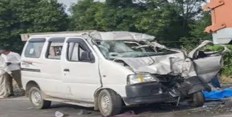 Churu Accident: राजस्थान में भीषण सड़क हादसा, ट्रॉले से कार की टक्कर में 6 की मौत; एक ही परिवार के 5 लोगों की गई जान