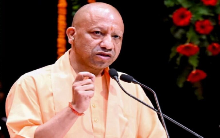 Yogi Adityanath Statement: ‘संकीर्ण मानसिकता’ वाली ताकतों पर बरसे सीएम योगी, बोले- सत्ता के लिए देश को अस्थिर करने की साजिश