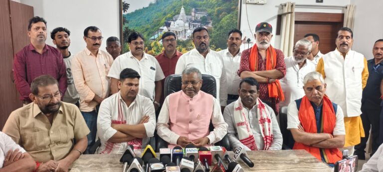 गिरिडीह में 3 नवंबर को भाजपा की ‘लोकतंत्र बचाओ, अराजकता हटाओ’ रैली, बाबूलाल मरांडी ने राहुल गांधी पर साधा निशाना
